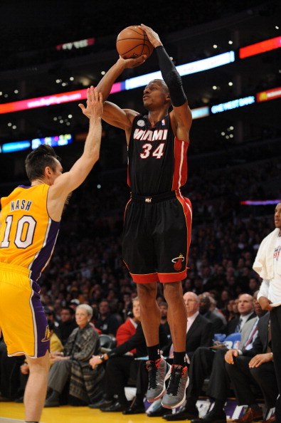 她面对的是 她面对的是