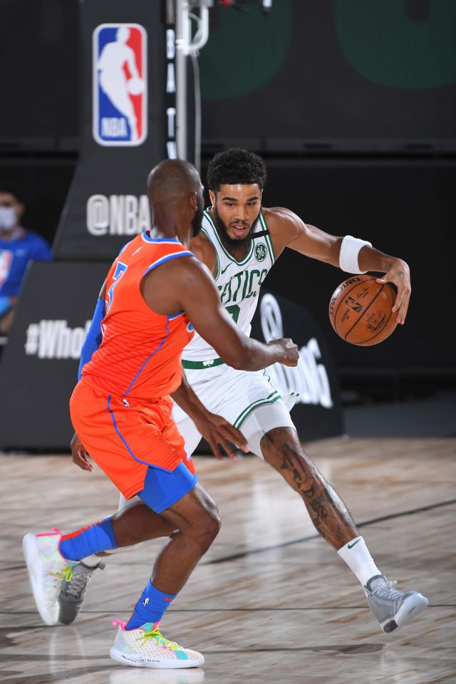 的站位间距 的站位间距